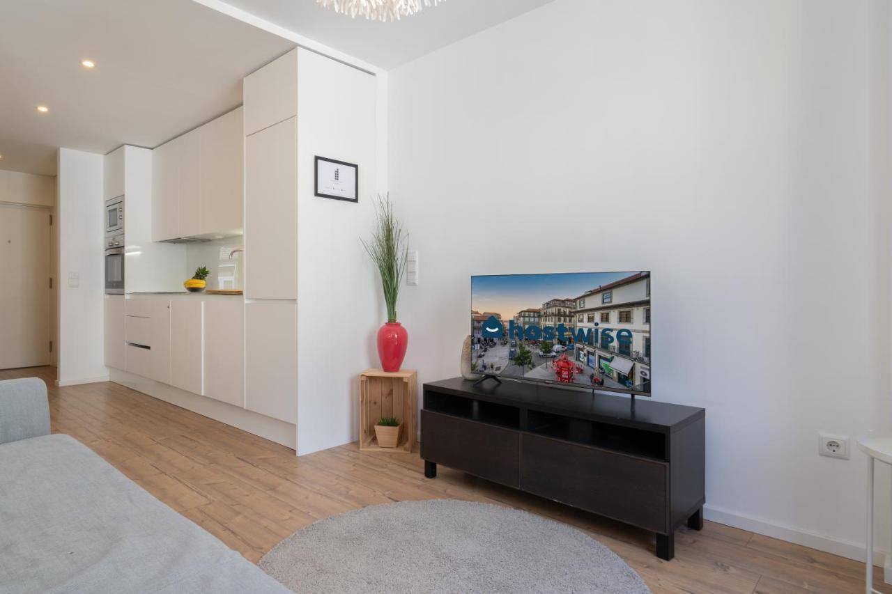 Host Wise - Charming Welcoming Flat - Centrally Located بورتو المظهر الخارجي الصورة