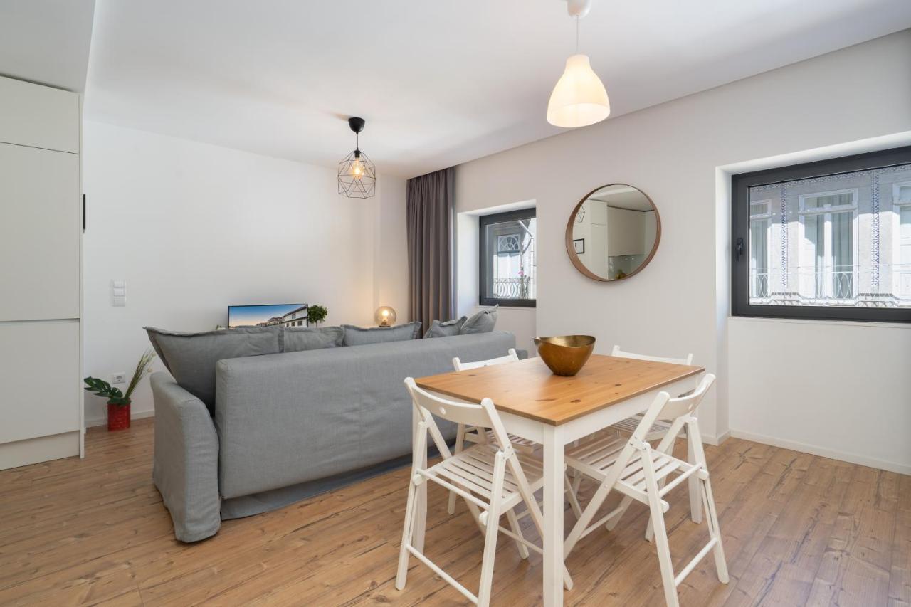 Host Wise - Charming Welcoming Flat - Centrally Located بورتو المظهر الخارجي الصورة