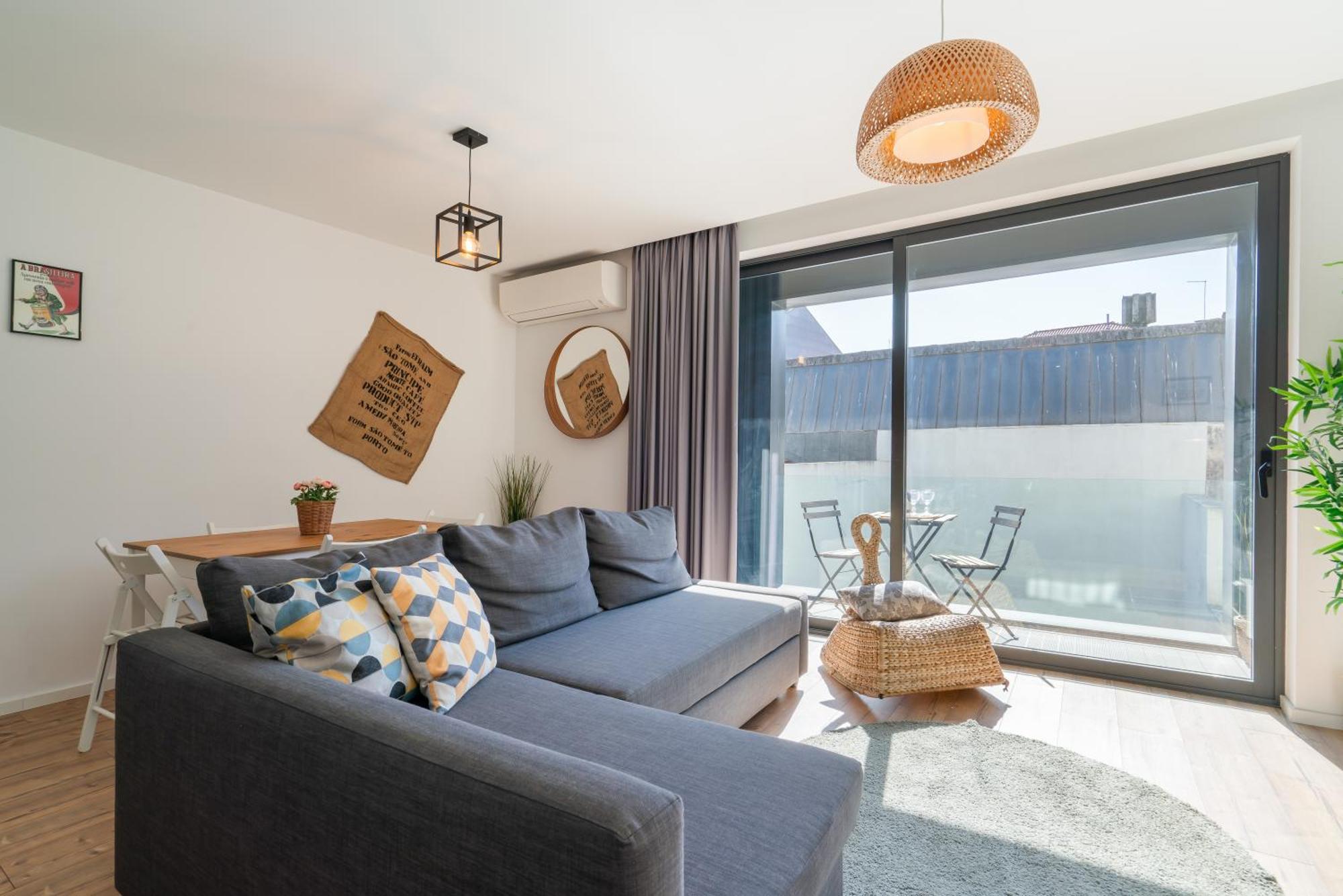 Host Wise - Charming Welcoming Flat - Centrally Located بورتو المظهر الخارجي الصورة