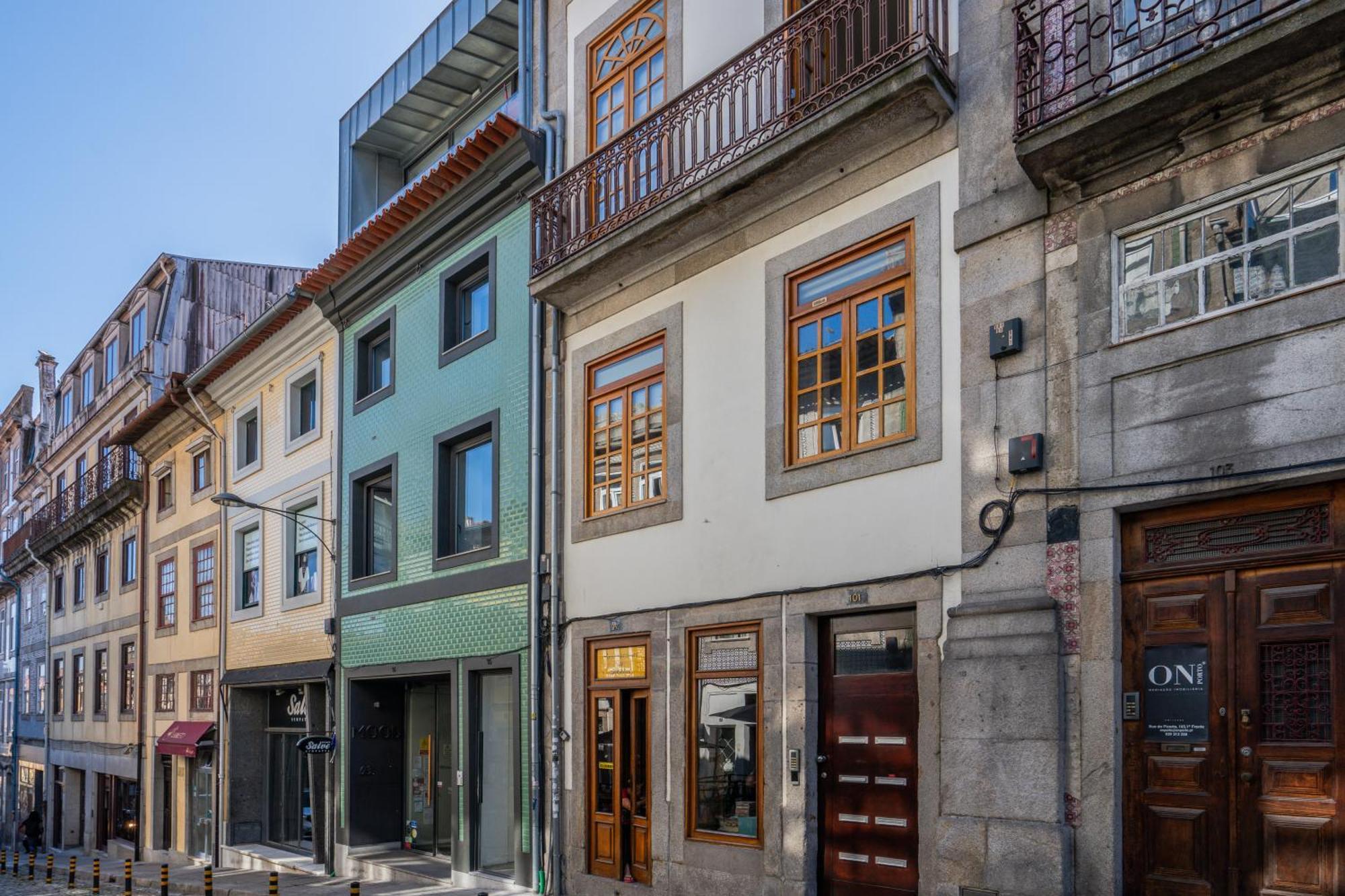 Host Wise - Charming Welcoming Flat - Centrally Located بورتو الغرفة الصورة