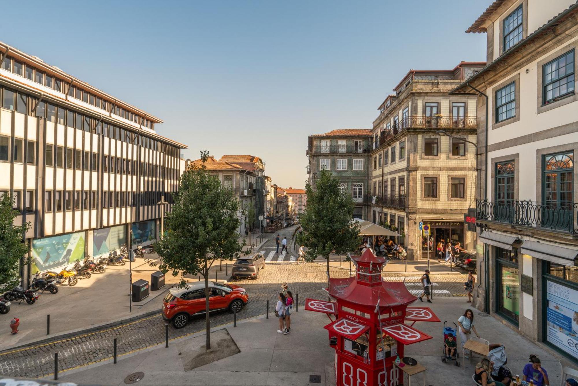 Host Wise - Charming Welcoming Flat - Centrally Located بورتو الغرفة الصورة